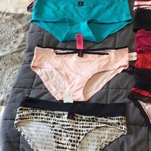 10 pair size medium NWT panties